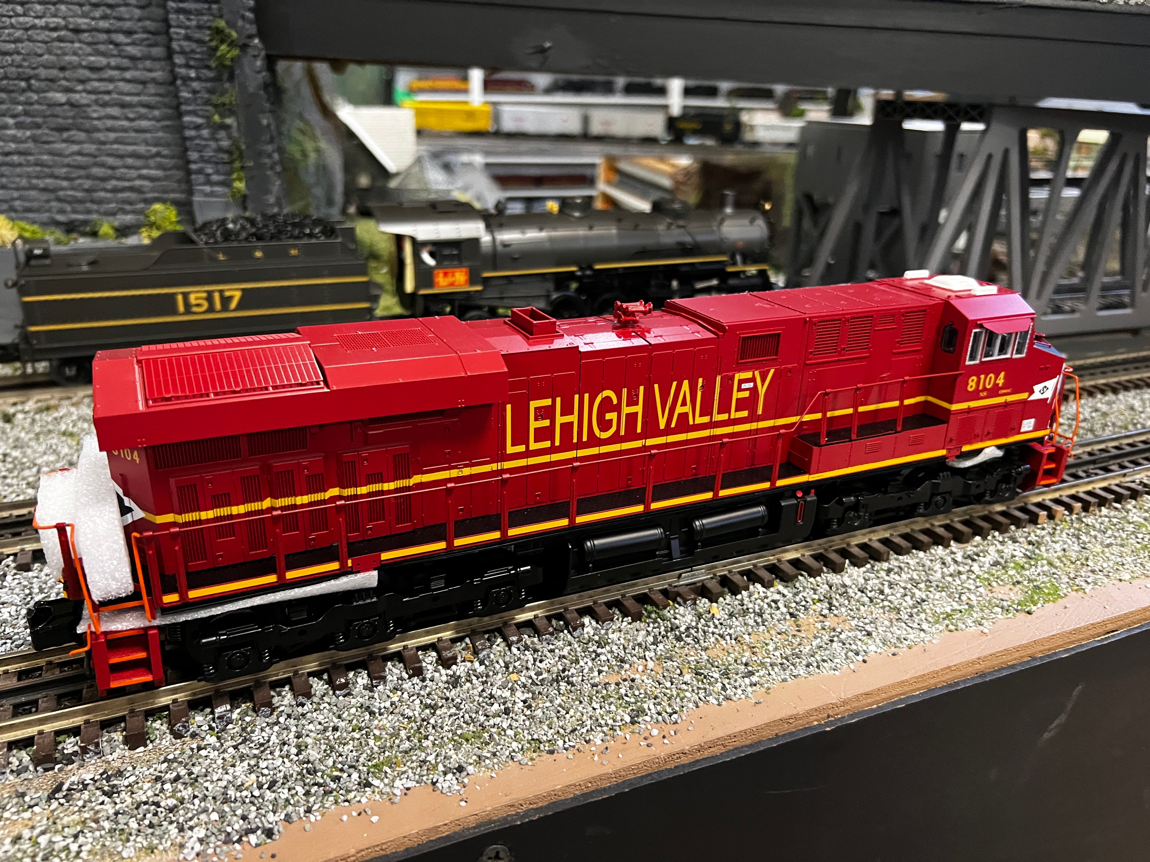 MTH 30-20979-1 - ES44AC Diesel Engine "Lehigh Valley" #8104 w/ PS3