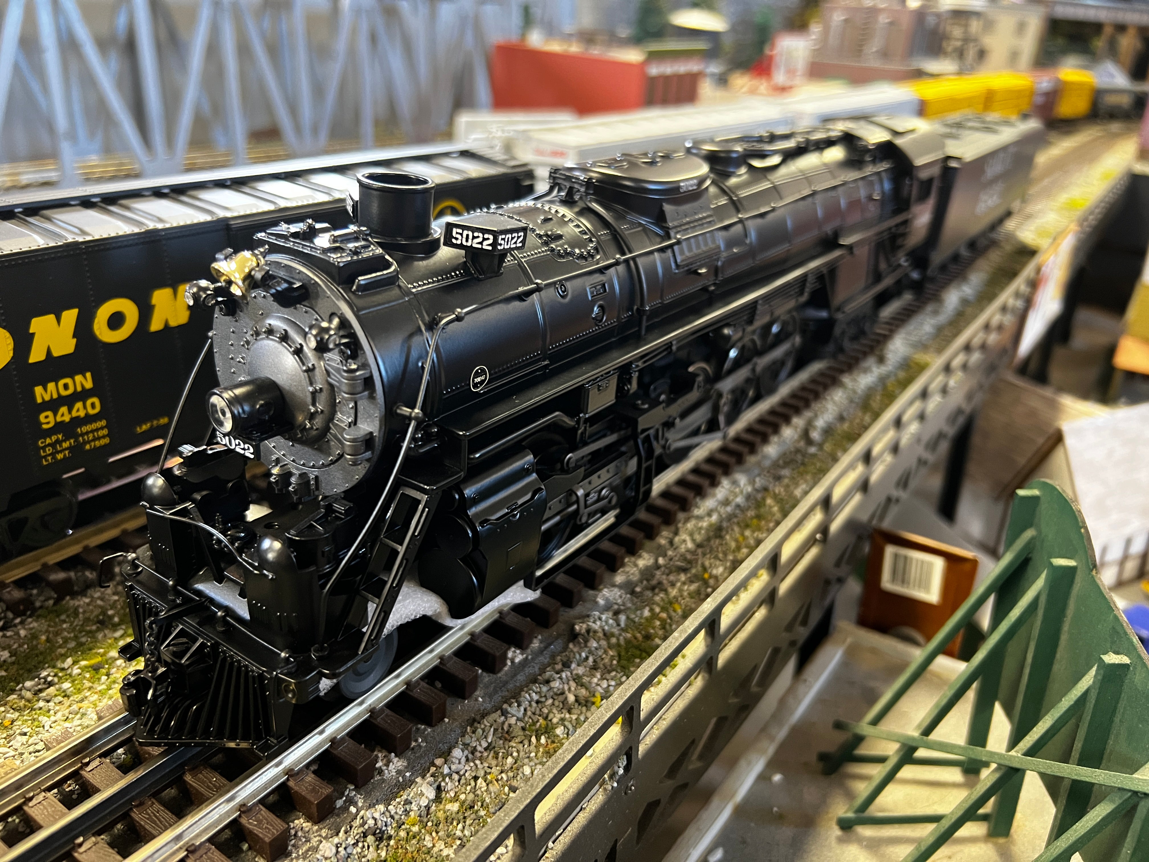 Lionel 2231141 - Legacy 2-10-4 Steam Locomotive "Santa Fe" #5011