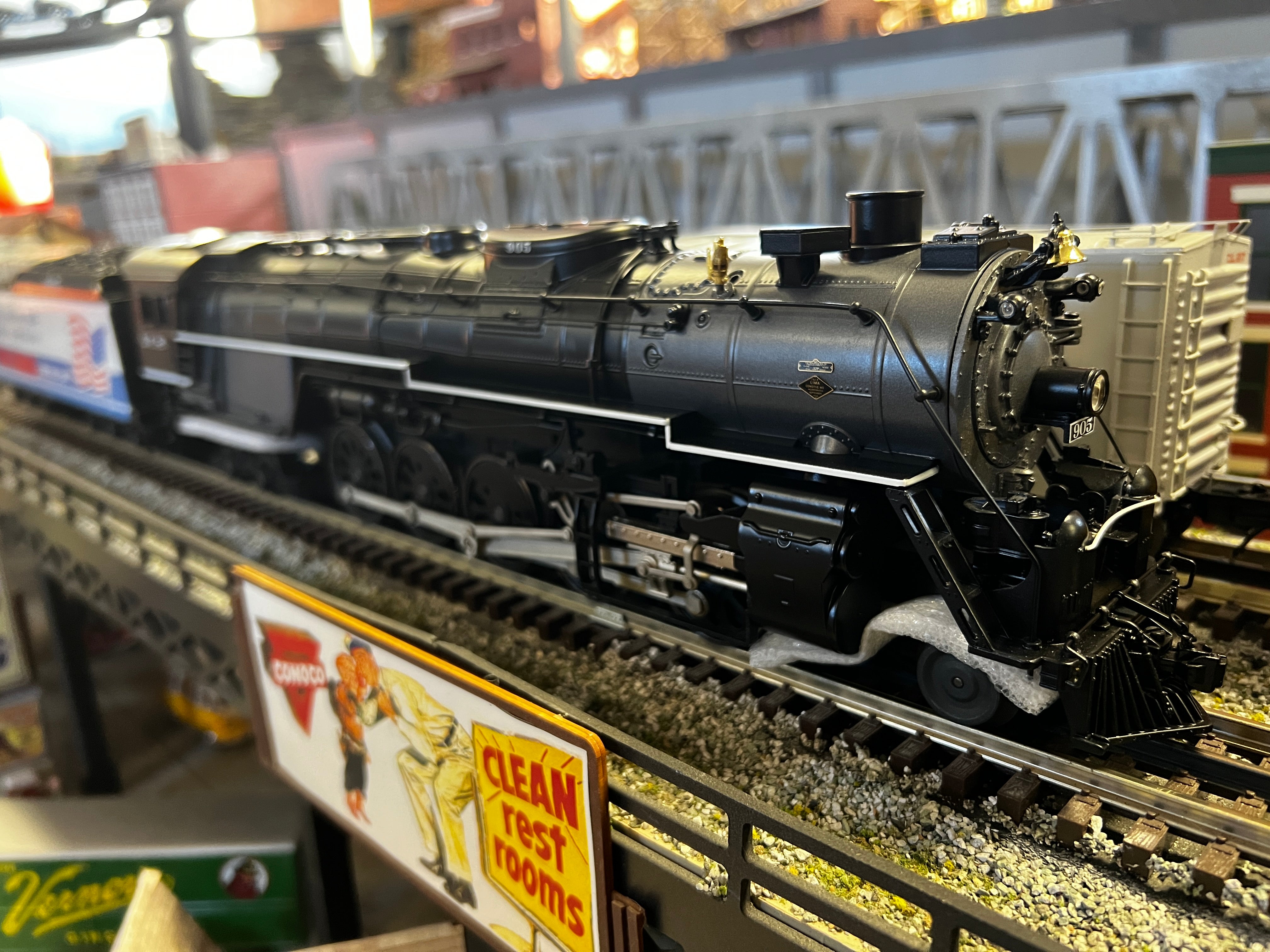 Lionel 2231170 - Legacy 2-10-4 Steam Locomotive "Kansas City Southern" #905