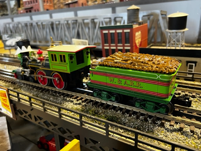 Lionel 2223070 - LionChief 4-4-0 Steam Locomotive "Great Locomotive Chase" Deluxe w/ Bluetooth 5.0