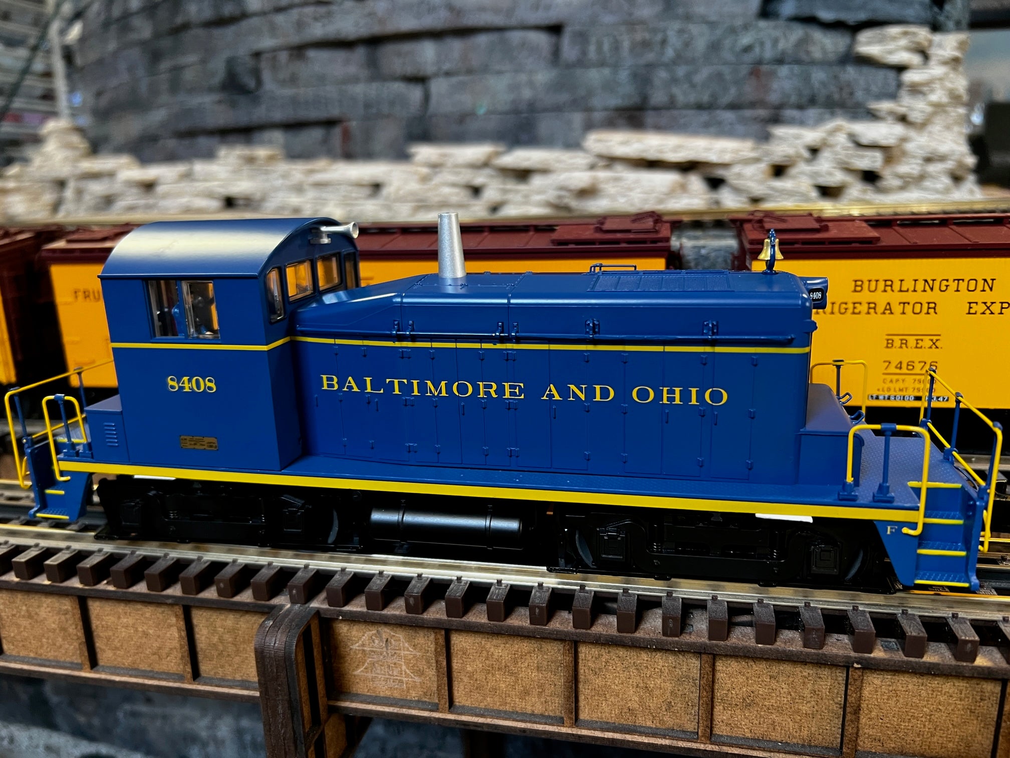 Lionel 2233380 - Legacy SW1 Diesel Locomotive "Baltimore & Ohio" #8408