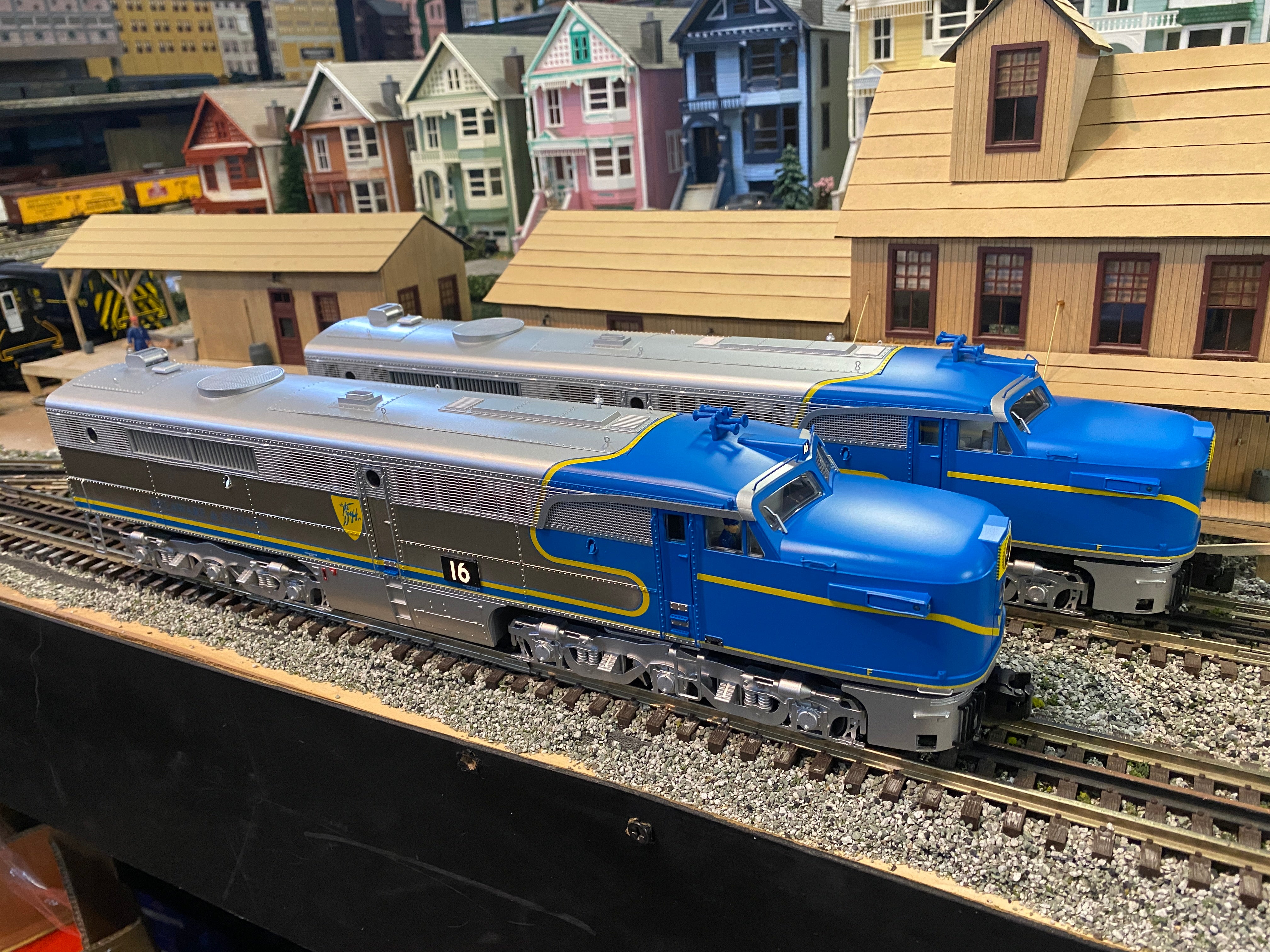 Lionel 2133430 - Legacy PA AA Diesel Locomotive Sets "Delaware & Hudson" #16/17