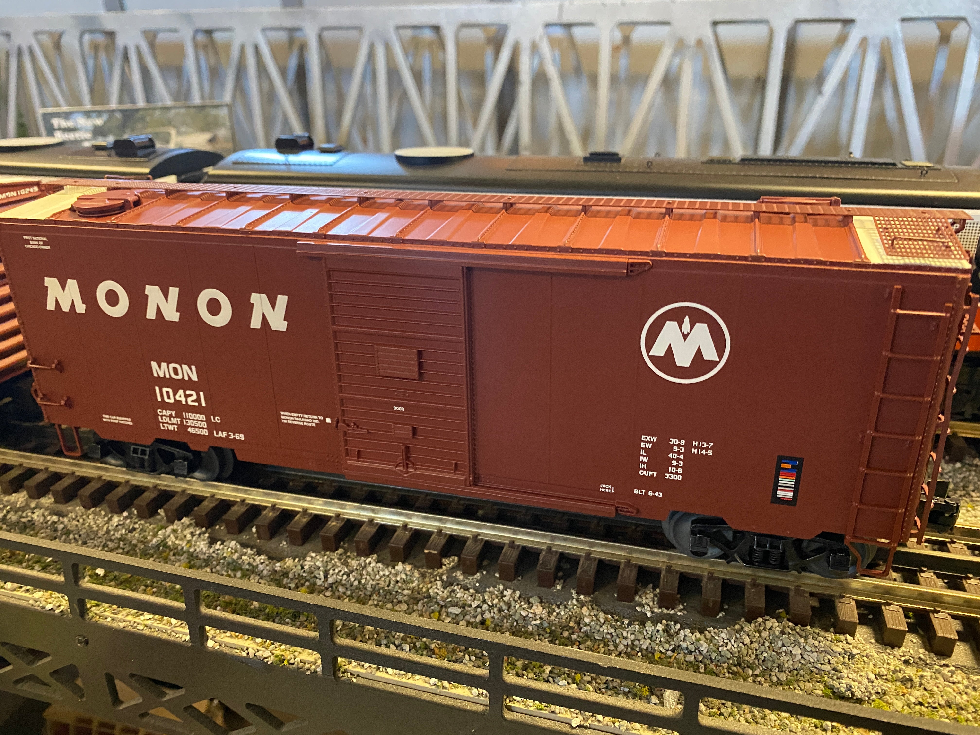 Lionel 2126091 - Roof-Hatch Boxcar "Monon" #10249