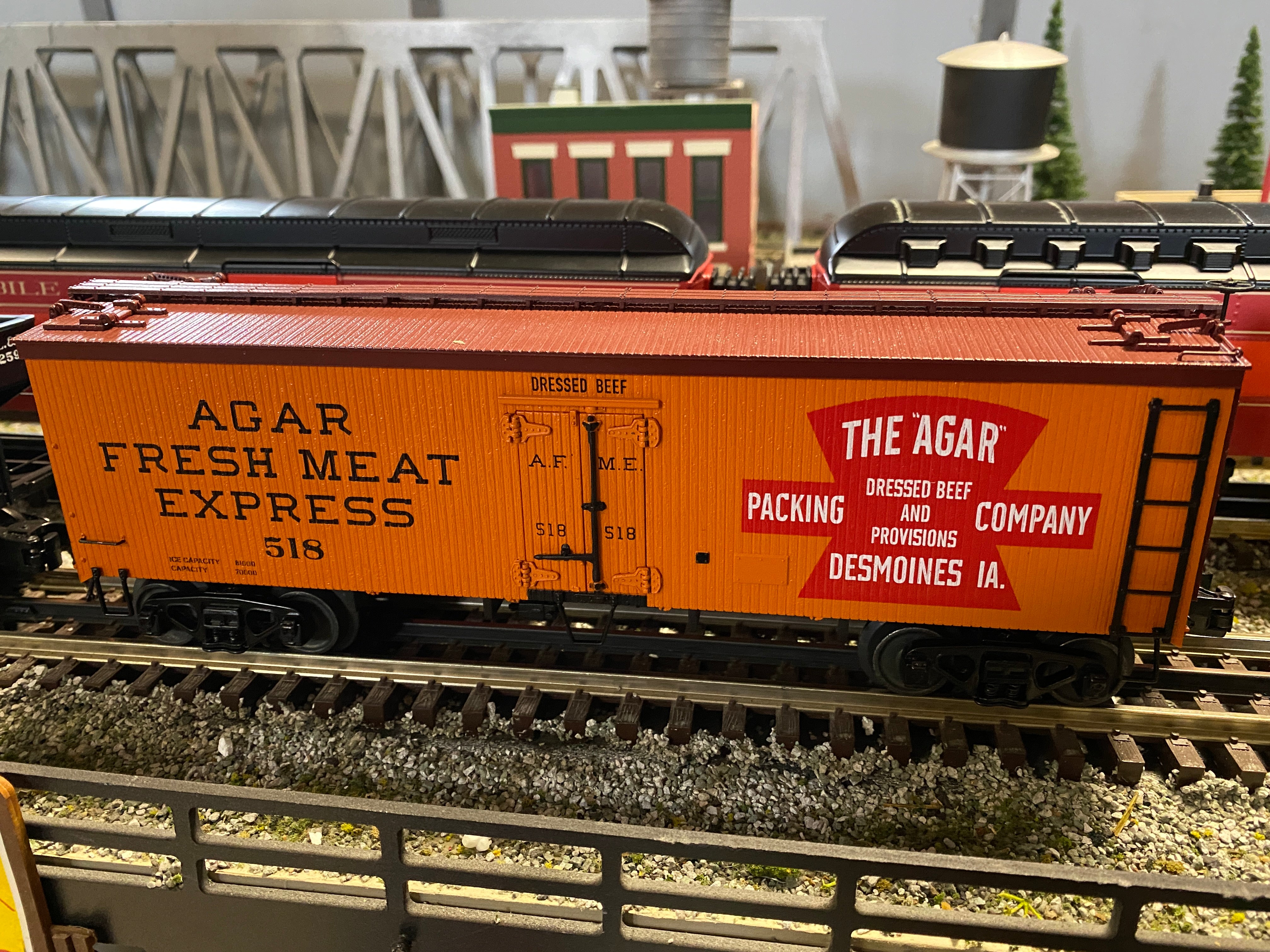 MTH 20-94486 - 36' Woodsided Reefer "Agar Packing Company"
