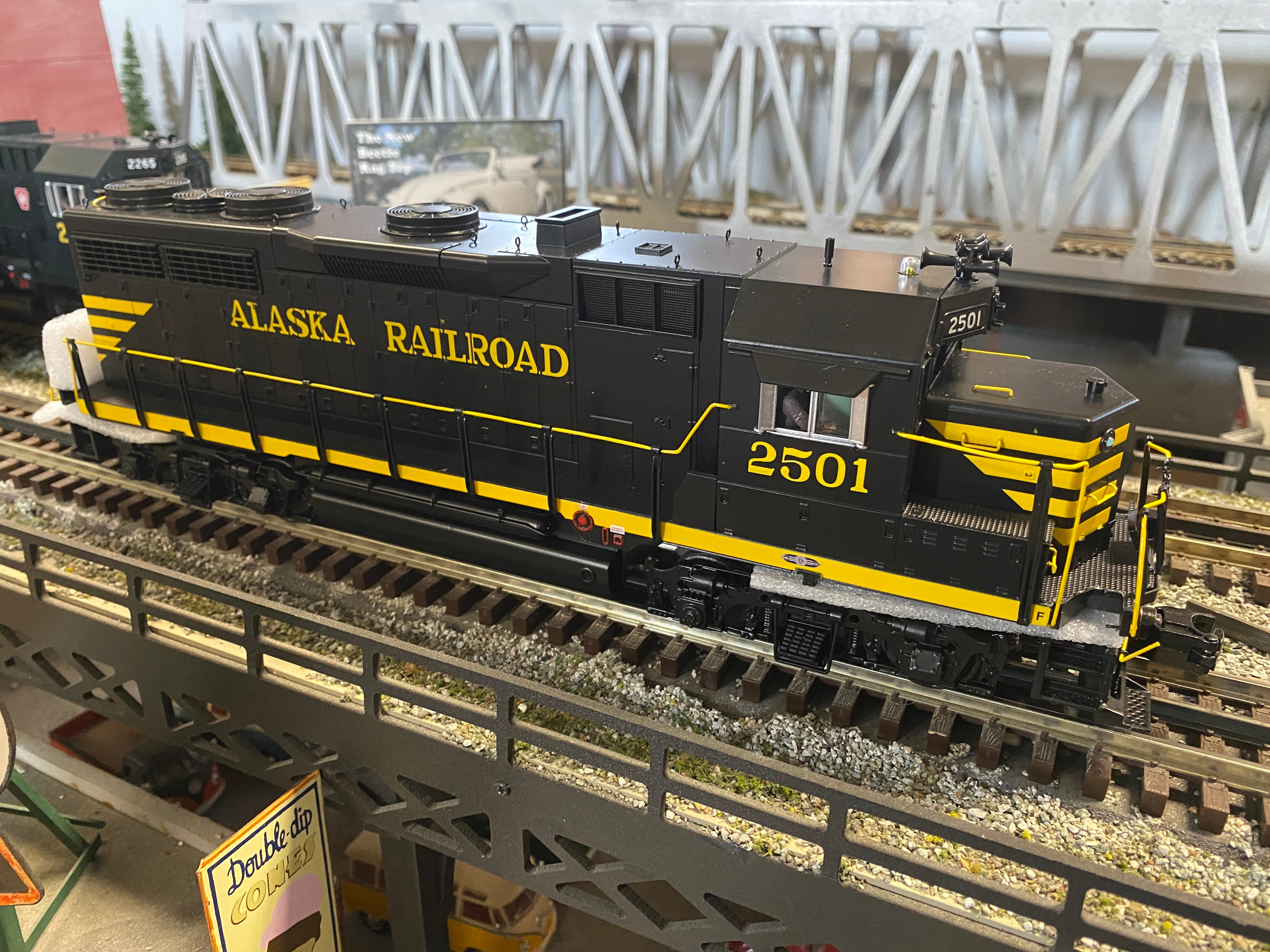 MTH 20-21551-1 - GP-35 Diesel Engine "Alaska Railroad" #2503 w/ PS3