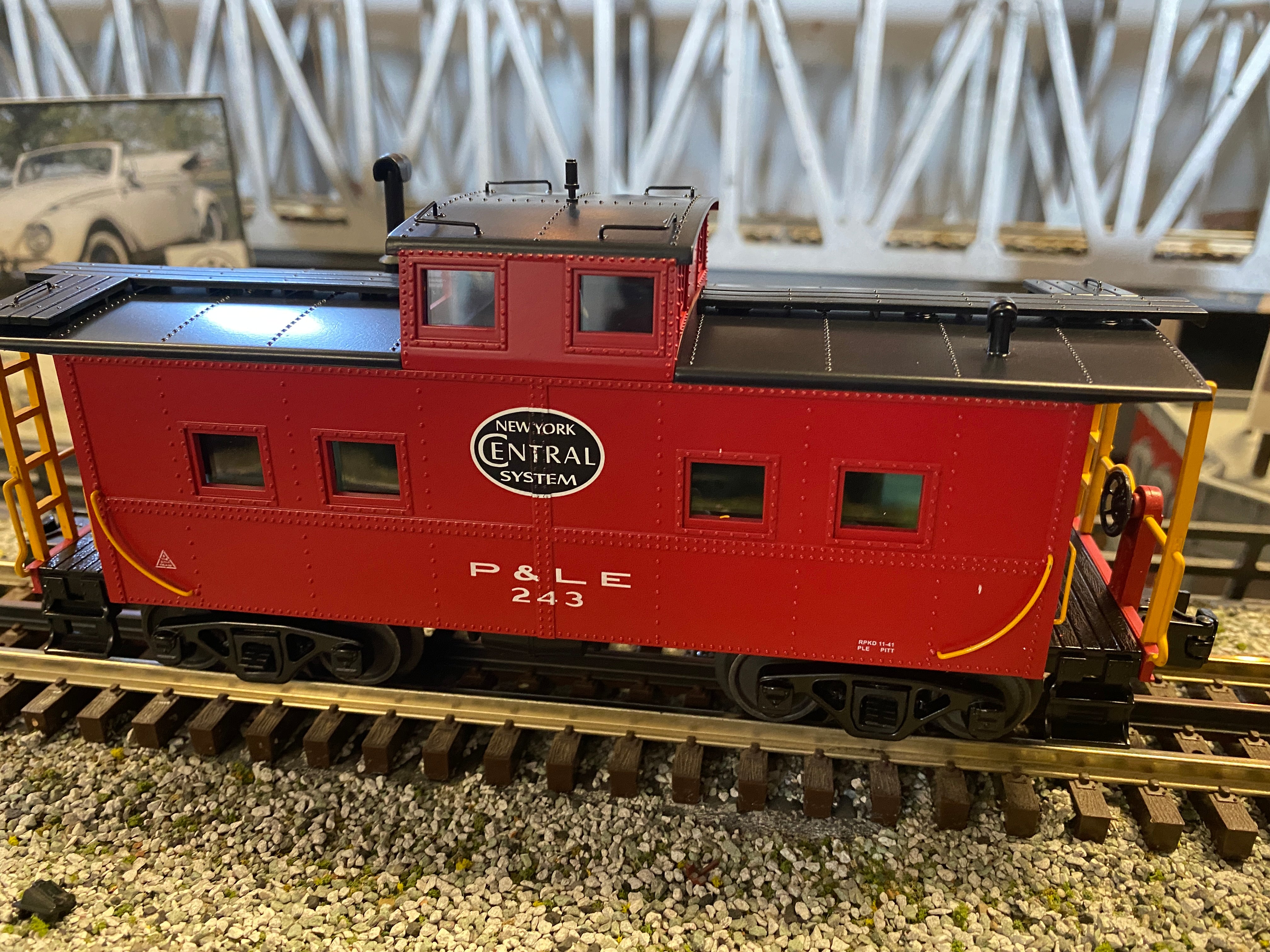 MTH 20-91715 - Steel Caboose (Center Cupola) "New York Central"