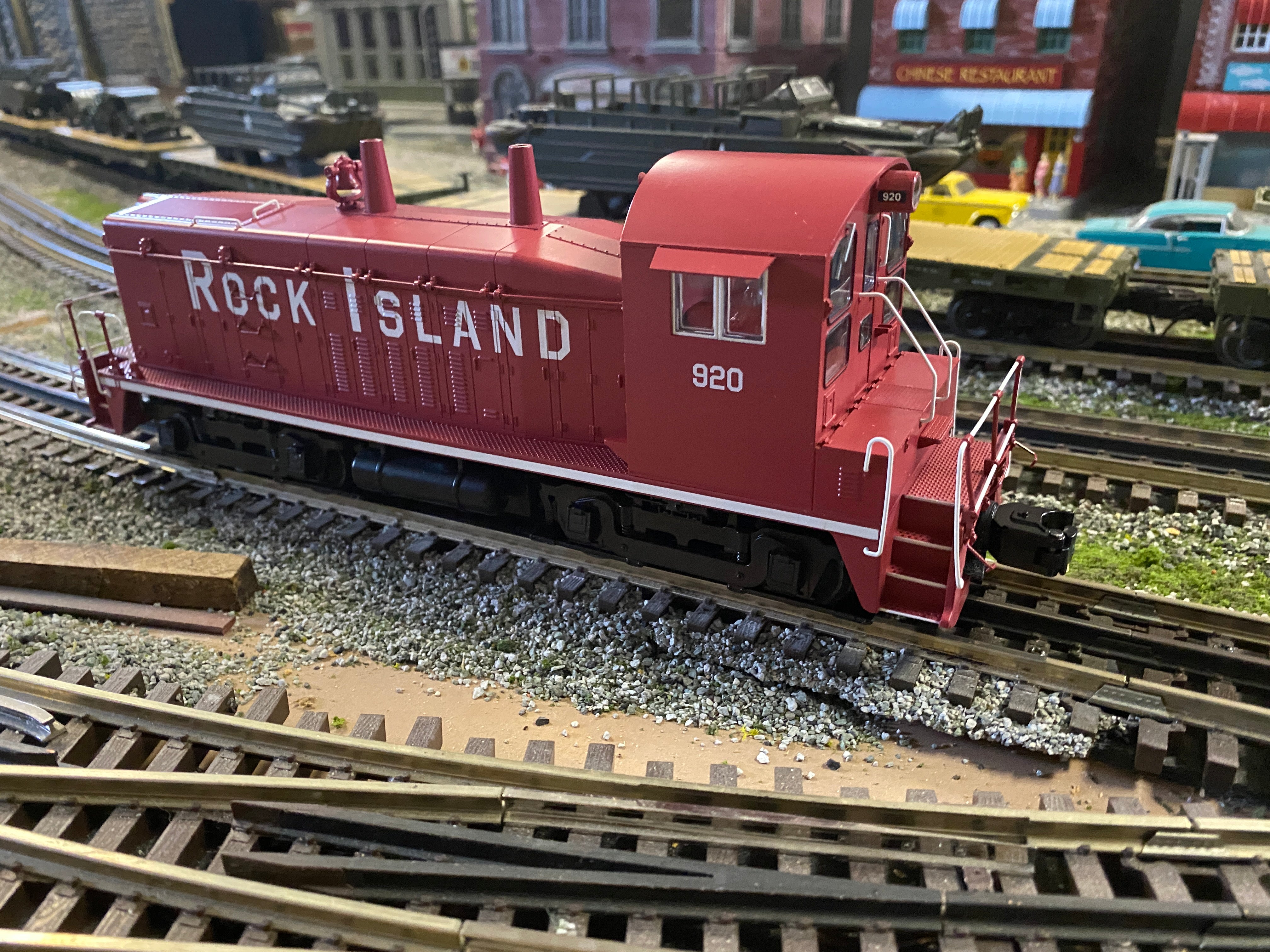 Lionel 2233910 - Legacy SW1200 Diesel Locomotive "Rock Island" #920 - Custom Run for MrMuffin'sTrains