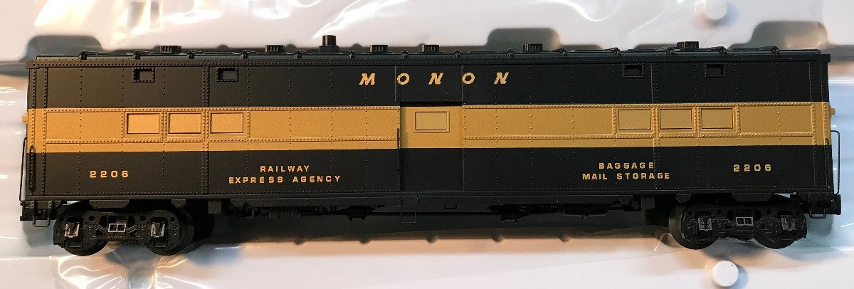 Atlas O 30077CILB - Master - Express Boxcar - Troop Kitchen Car "Monon" (Black/Gold) - Custom Run for MrMuffin'sTrains