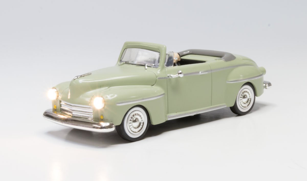 Woodland Scenics JP5974 - Just Plug - Cool Convertible - MrMuffin'sTrains