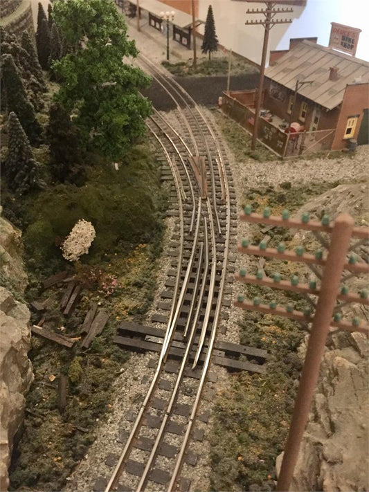 Ross Custom Switches #231M - Premiere Line - #6 096-072 Curved Switch Track (Left) w/ Dz1000