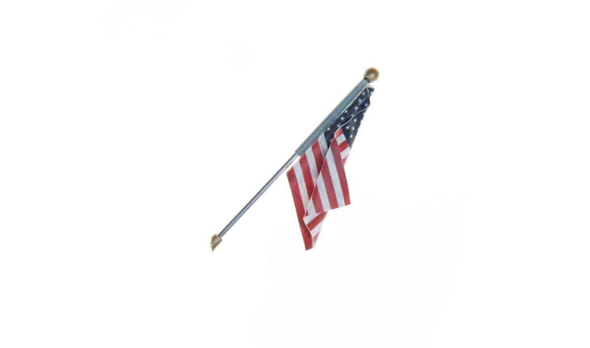 Woodland Scenics JP5953-JP5955 - US Flag - Wall Mount 