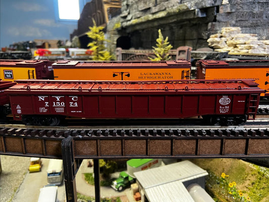 MTH 20-95536 - Gondola Car "New York Central" w/ Cover - MrMuffin'sTrains