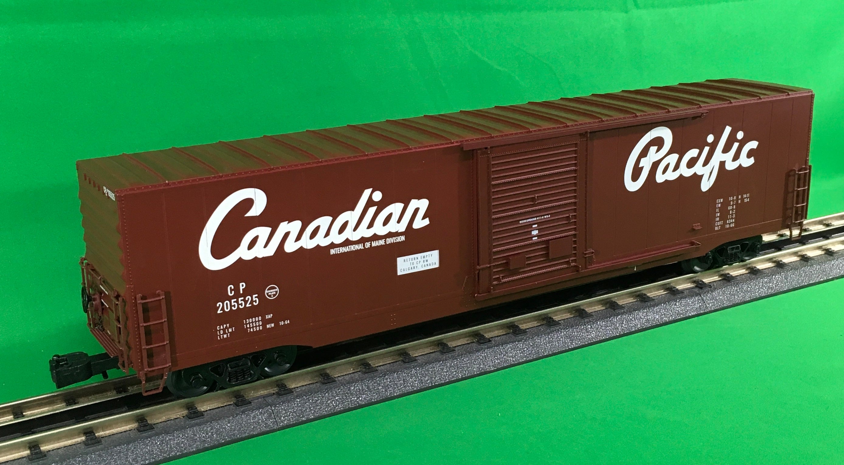 Lionel 2026402 - 60' Single Door Boxcar "Canadian Pacific" #205525