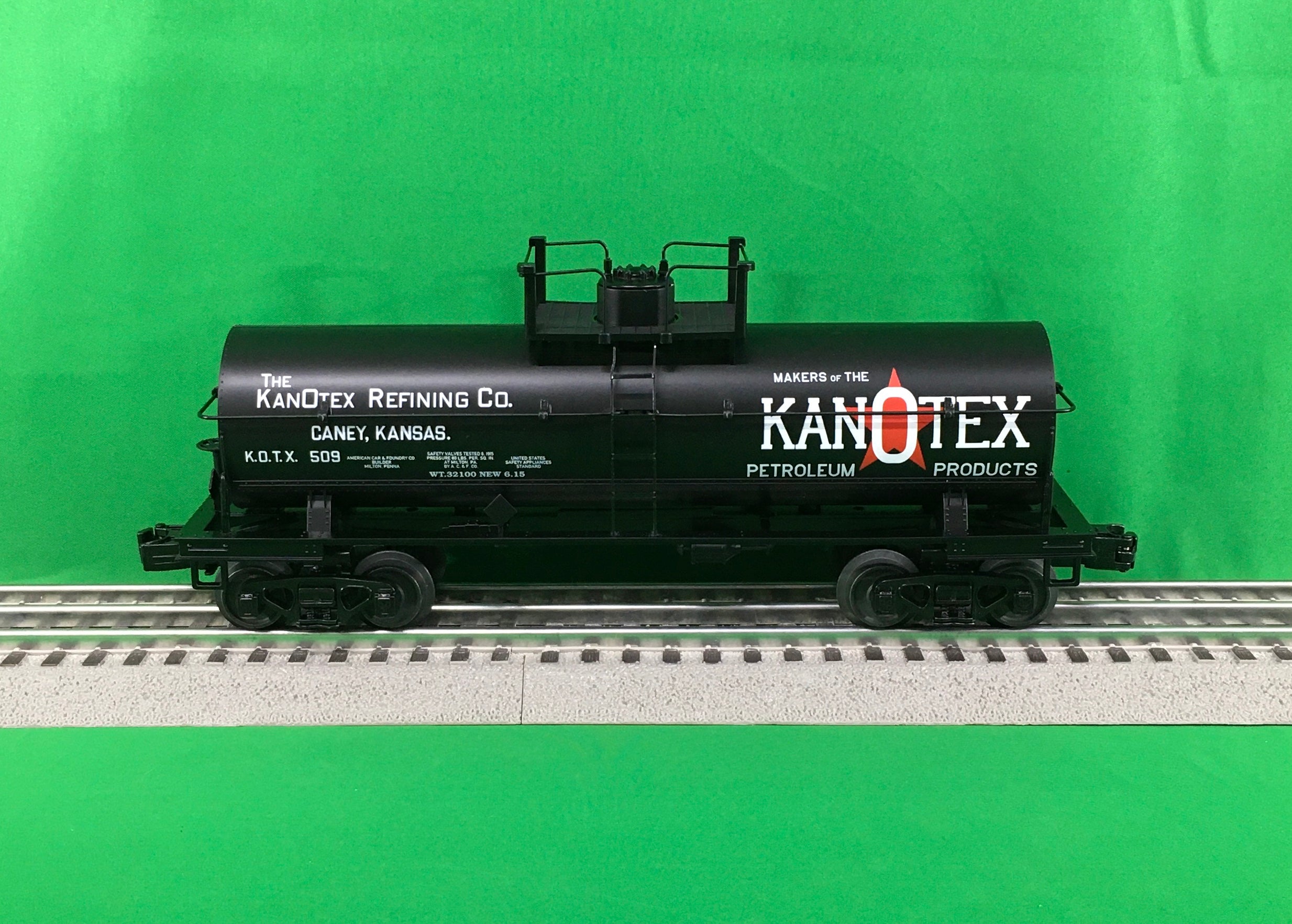 MTH 30-73612 - Tank Car "Kanotex Refining" #509