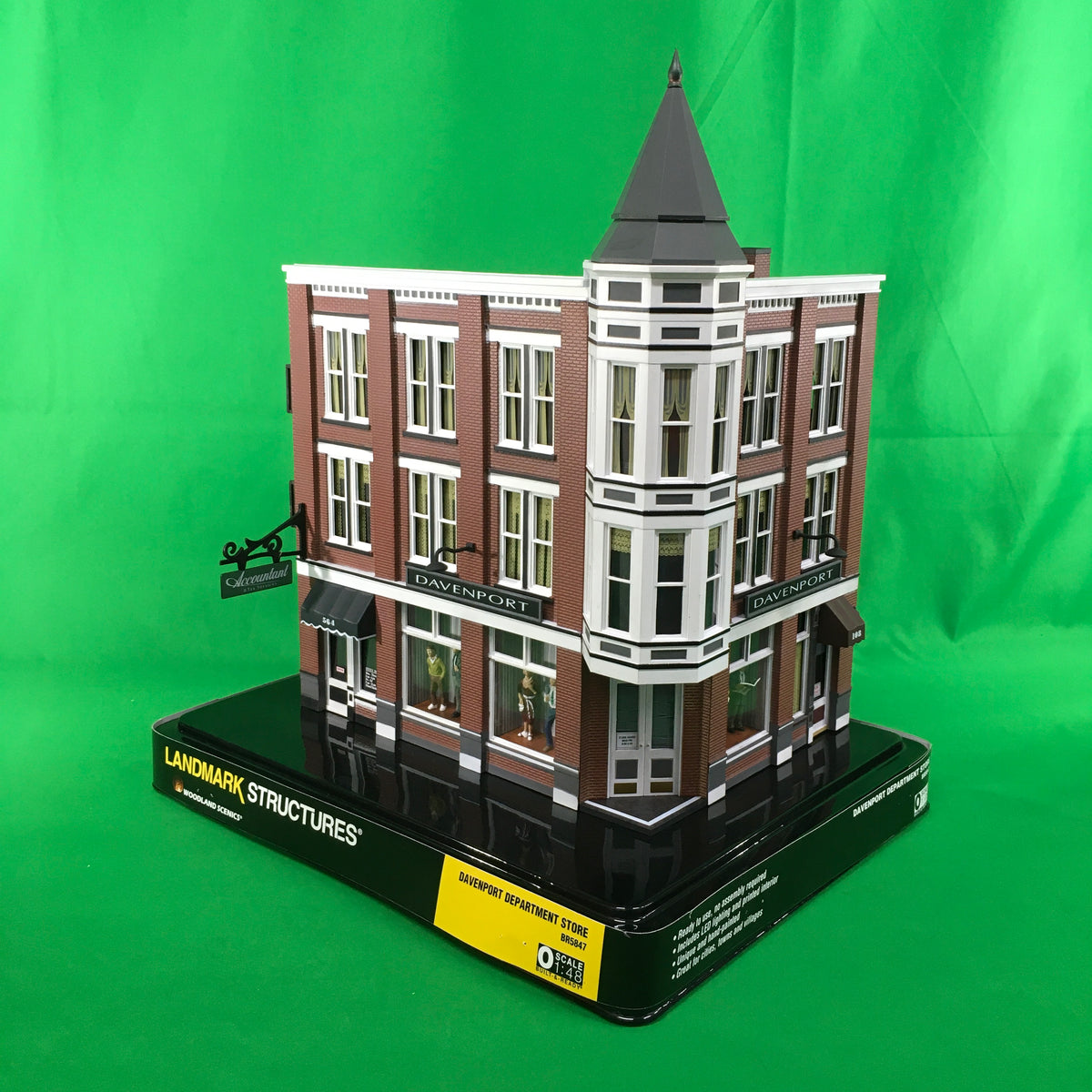 Woodland Scenics BR5847 - Davenports Department Store - MrMuffin'sTrains