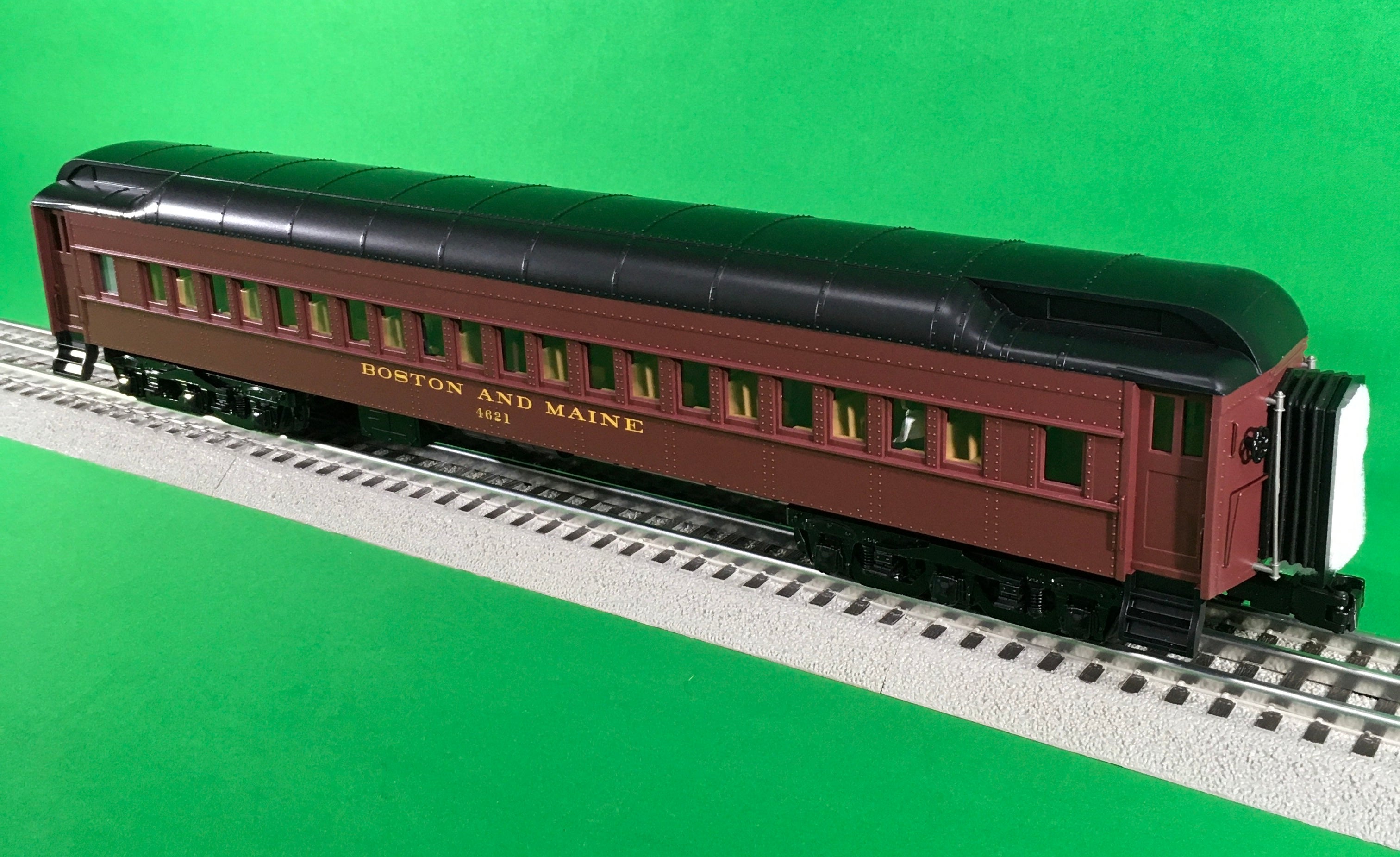 Atlas O 3007047 - 70' Madison Heavyweight Passenger Car "Boston & Maine" (4-Car)