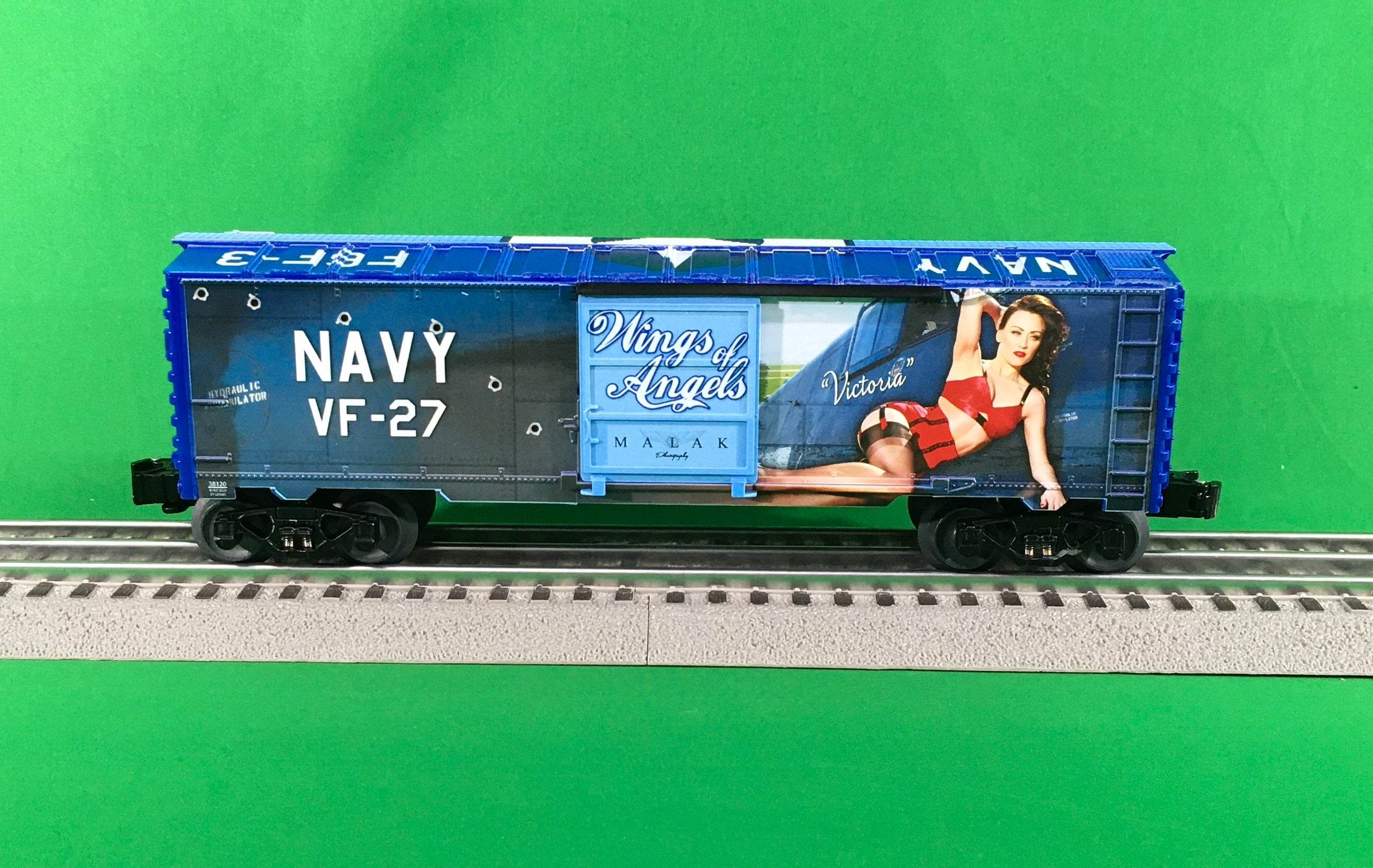 Lionel 2138120 - U.S. Army Boxcar "Wings of Angels - Victoria"