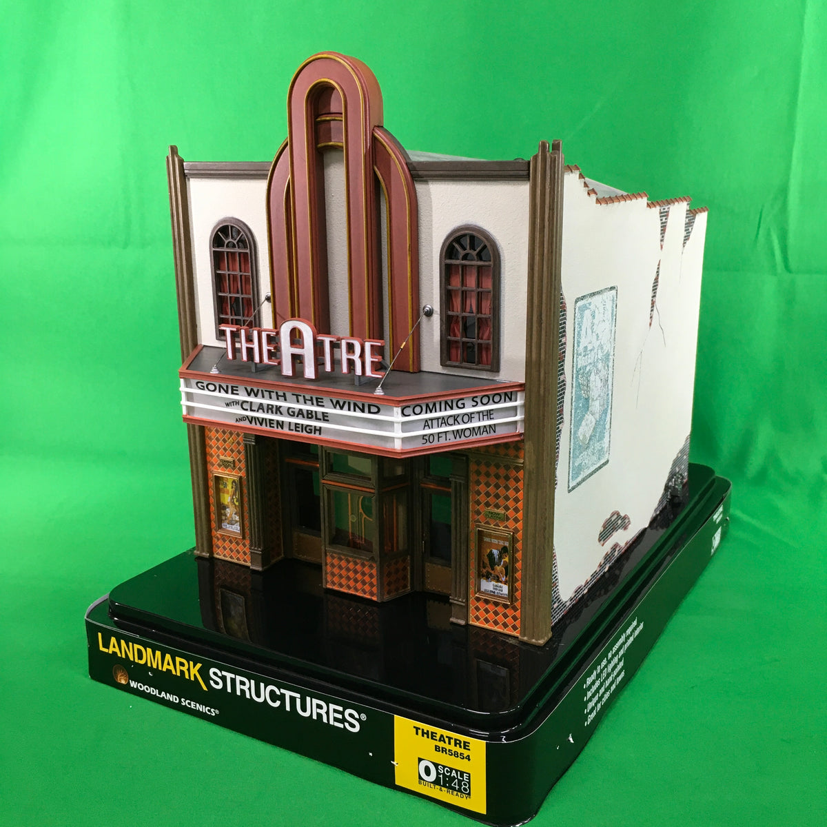 Woodland Scenics BR5854 - Theater - MrMuffin'sTrains