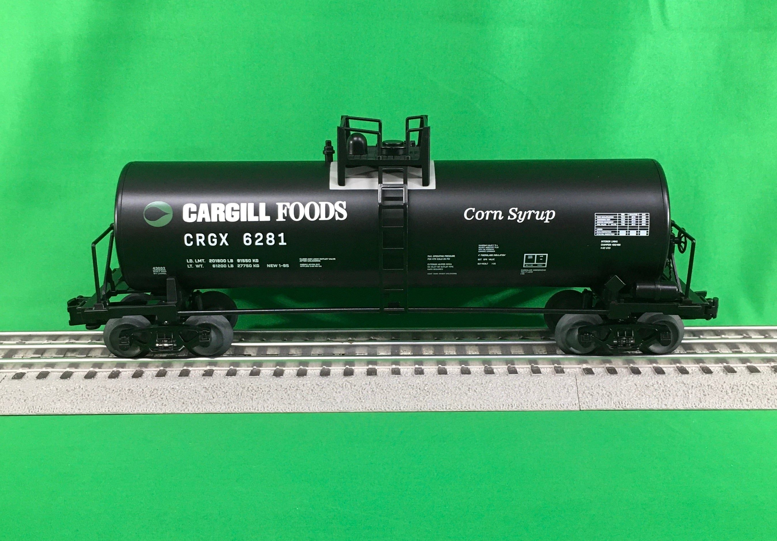 Lionel 2343032 - Unibody Tank Car "Cargill" #6281