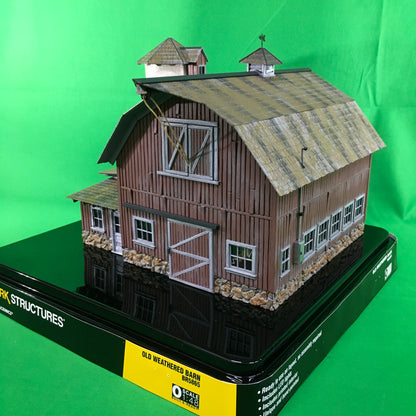 Woodland Scenics BR5865 - Old Weathered Barn - MrMuffin'sTrains