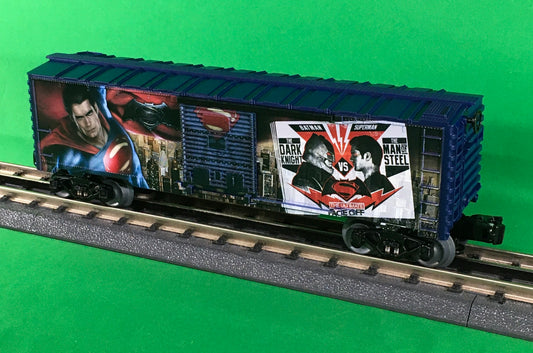 Lionel 6-83780 - DC Comics - Man of Steel Box Car "Batman vs Superman" - MrMuffin'sTrains