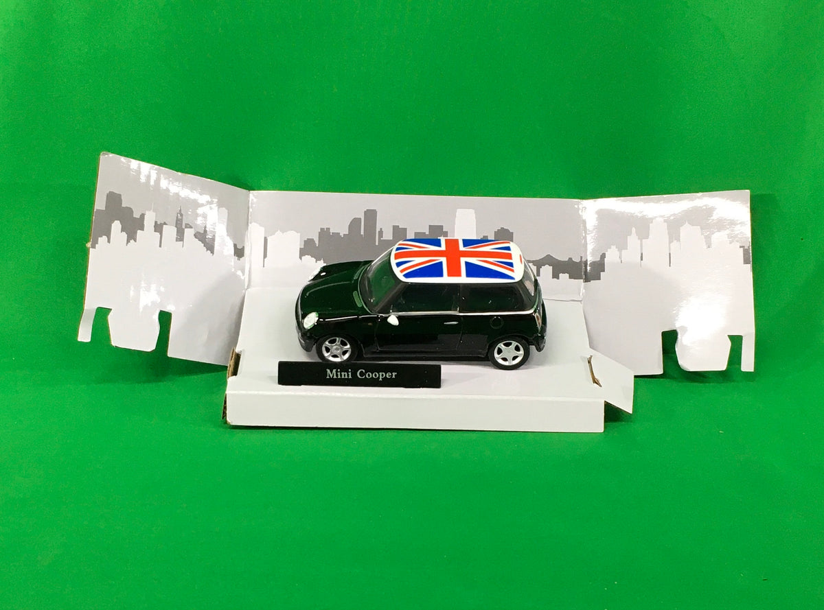 Atlas O 3009930 - Mini w/ UK Flag (Black) 1/43 - MrMuffin'sTrains