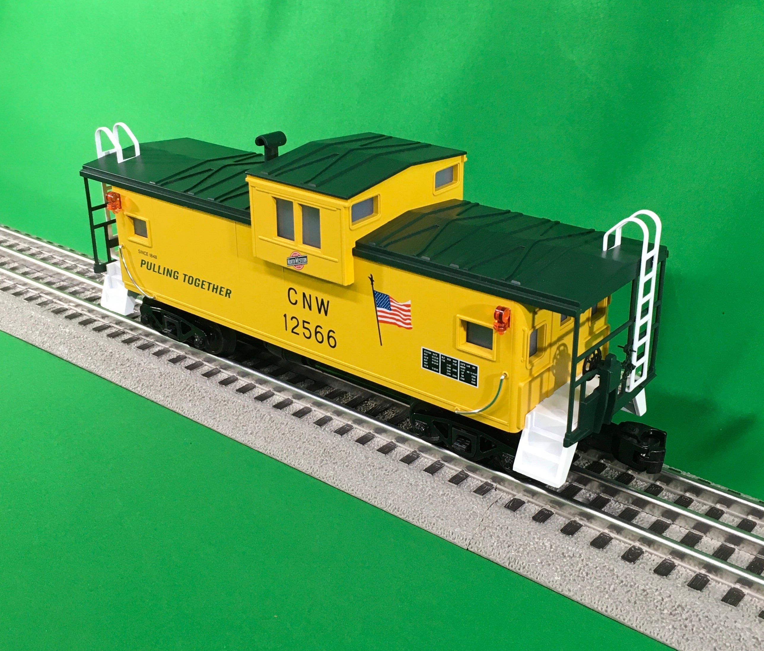 MTH 30-77369 - Extended Vision Caboose "Chicago North Western"
