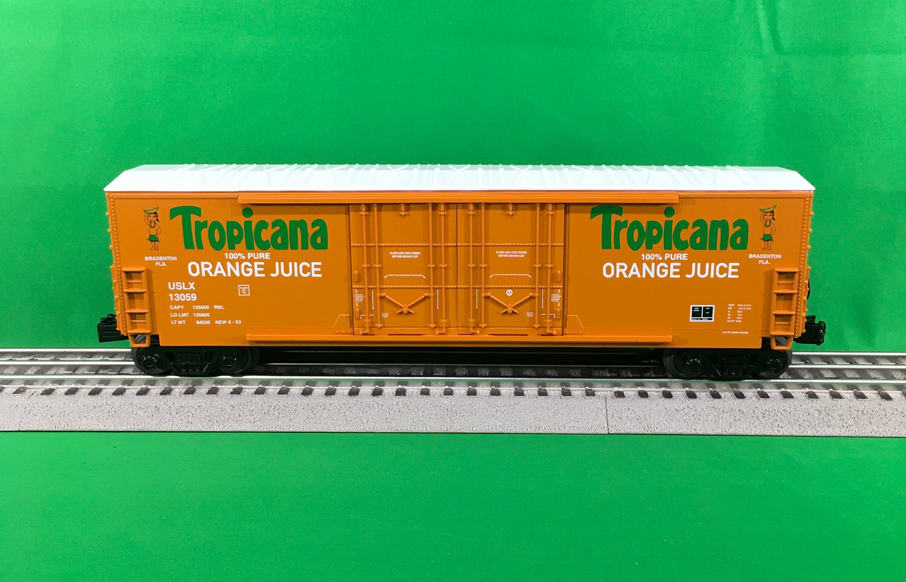 MTH 30-71097 - 50' Double Door Plugged Box Car "Tropicana" #13059