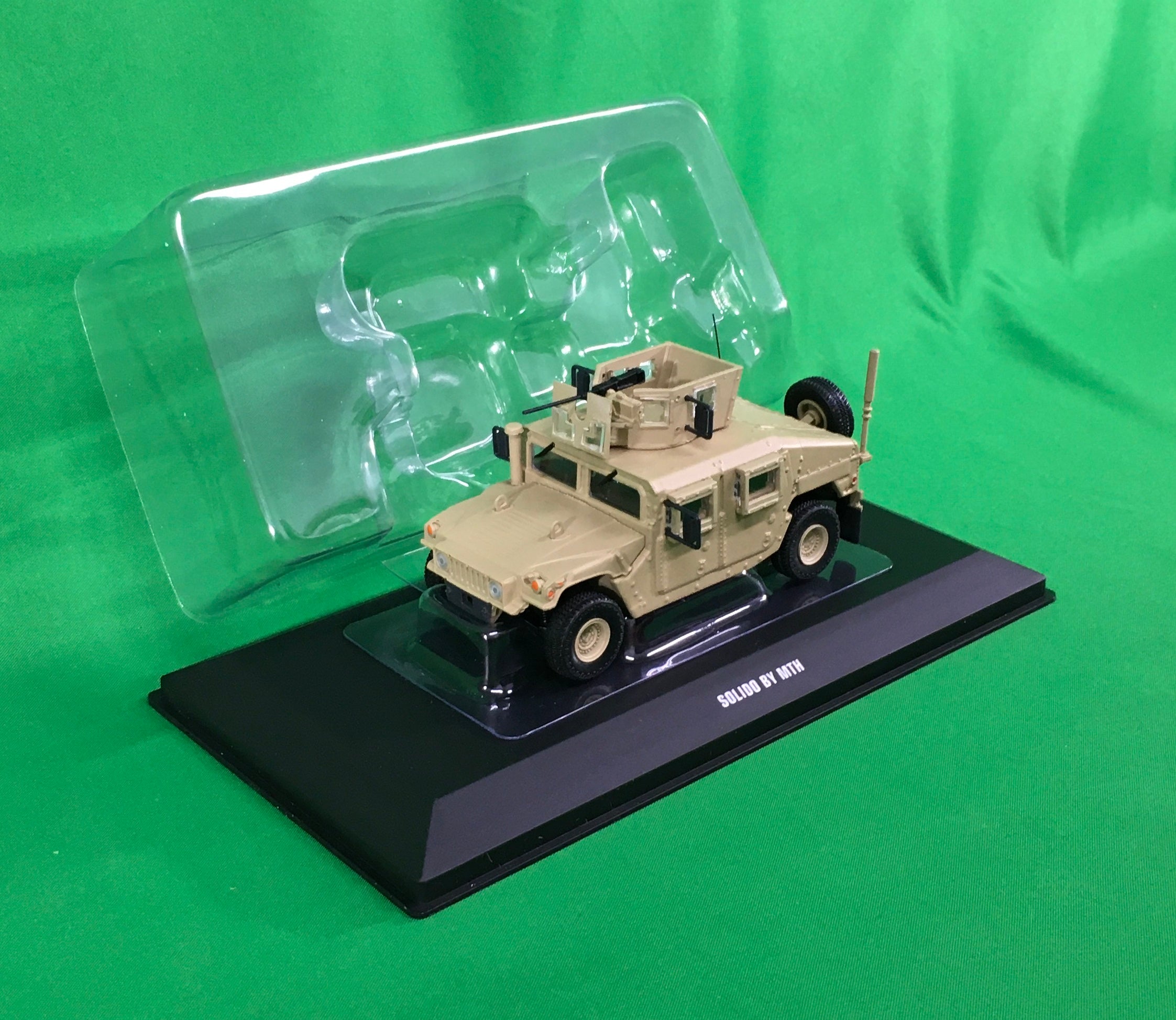 MTH 23-10005 - Humvee 1/48 Scale (Desert)