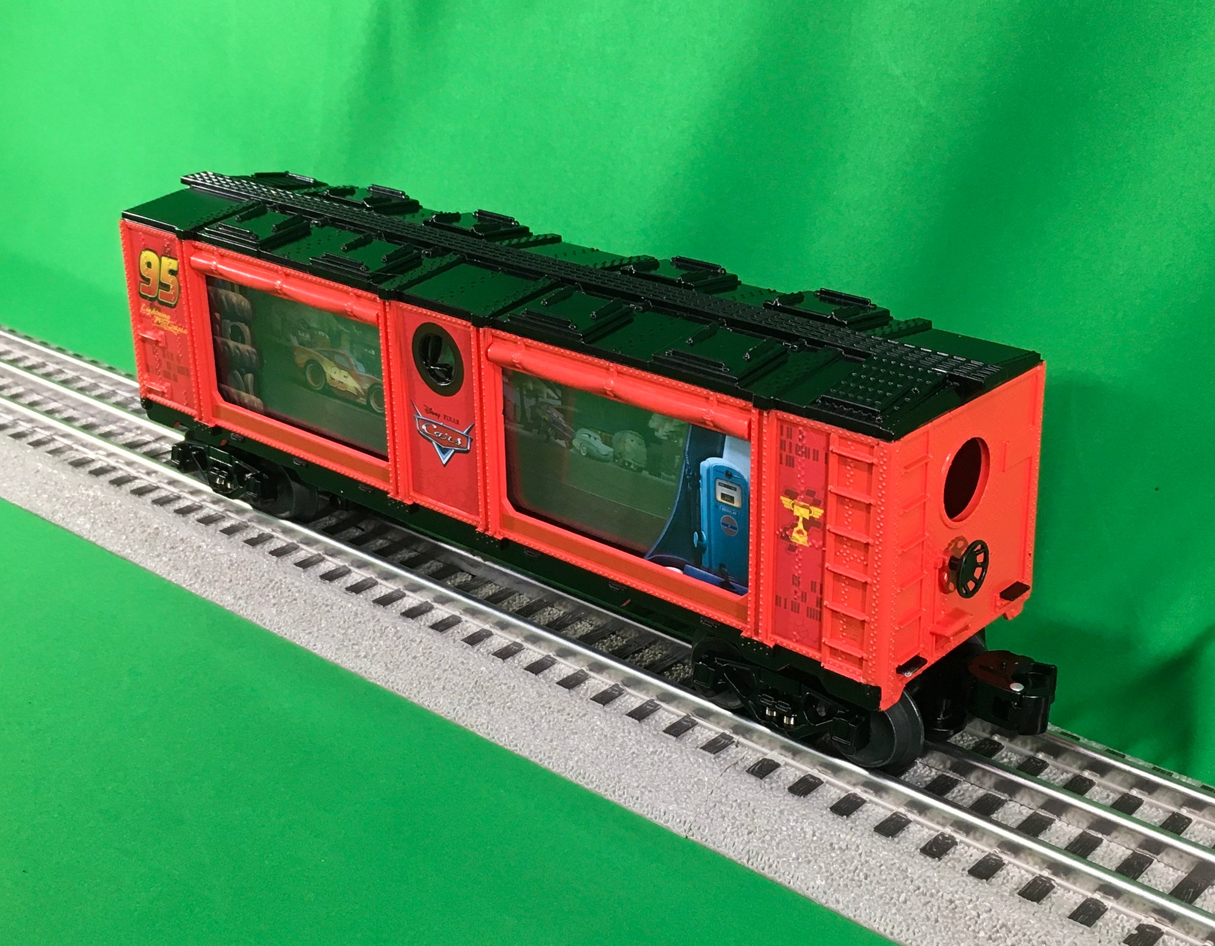 Lionel 2128040 - Disney / Pixar - Aquarium Car "Cars "