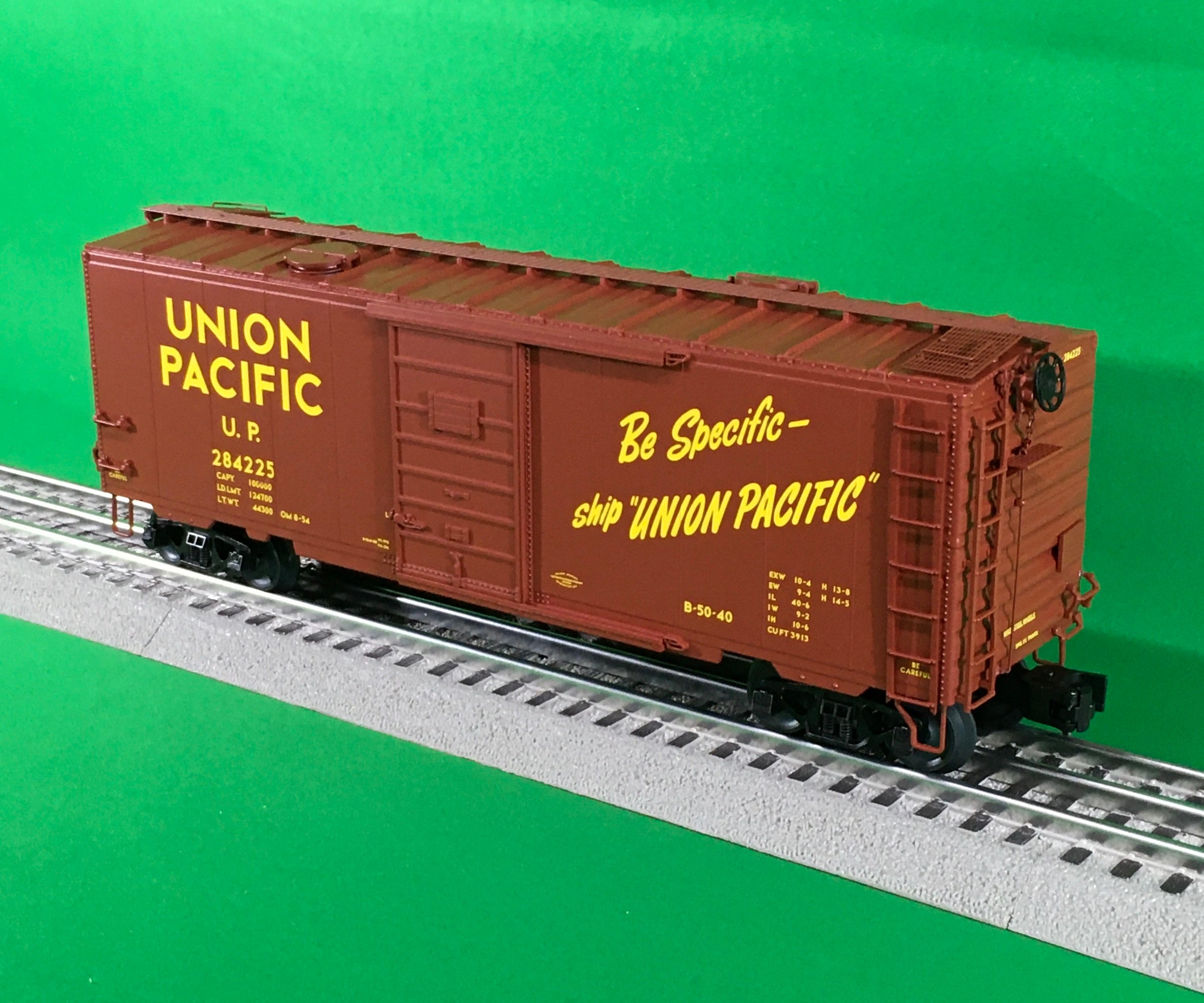 Lionel 2126112 - Roof-Hatch Boxcar "Union Pacific" #284227