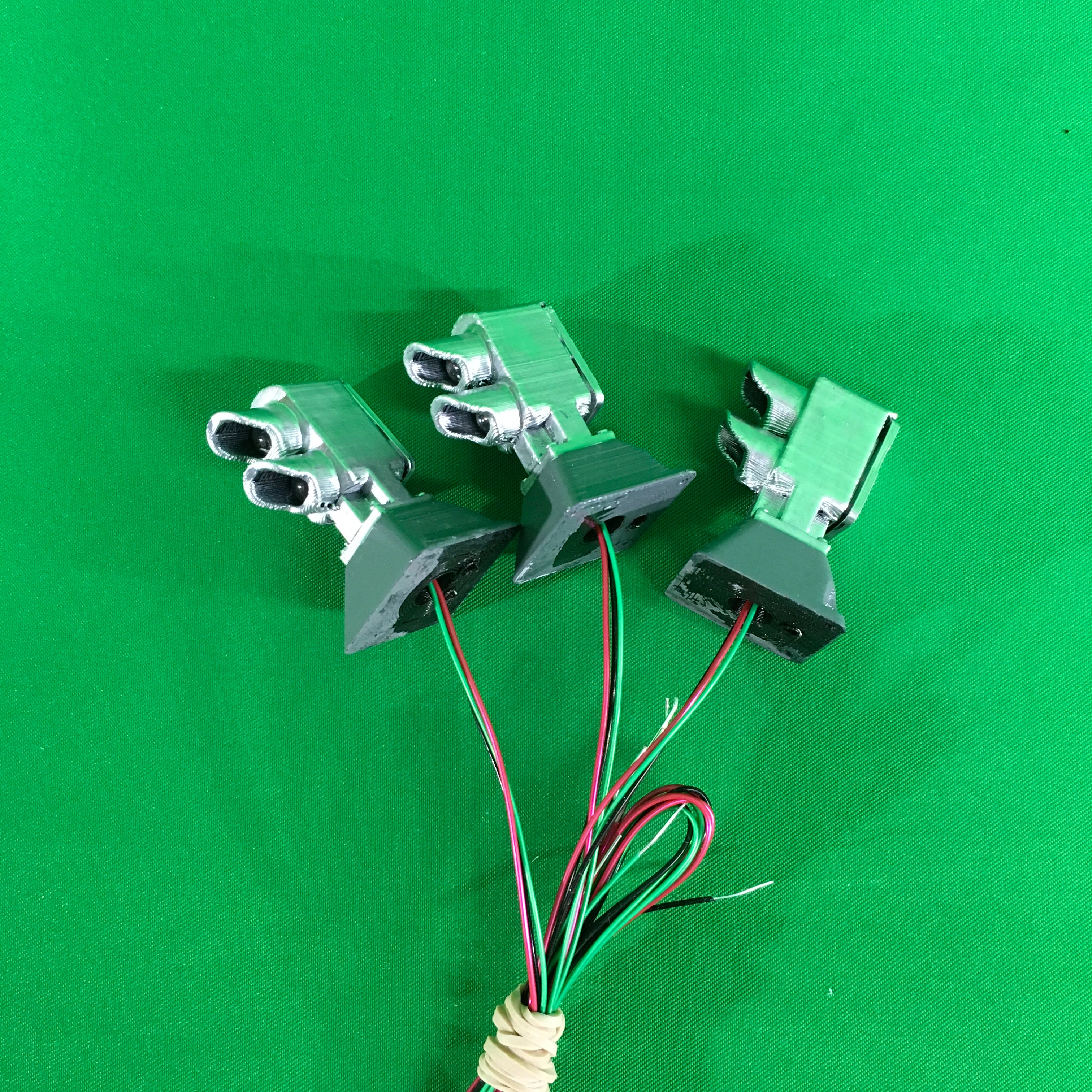 K & R Custom Models #8014 - MTH Dwarf Signal Set (3-Pack)