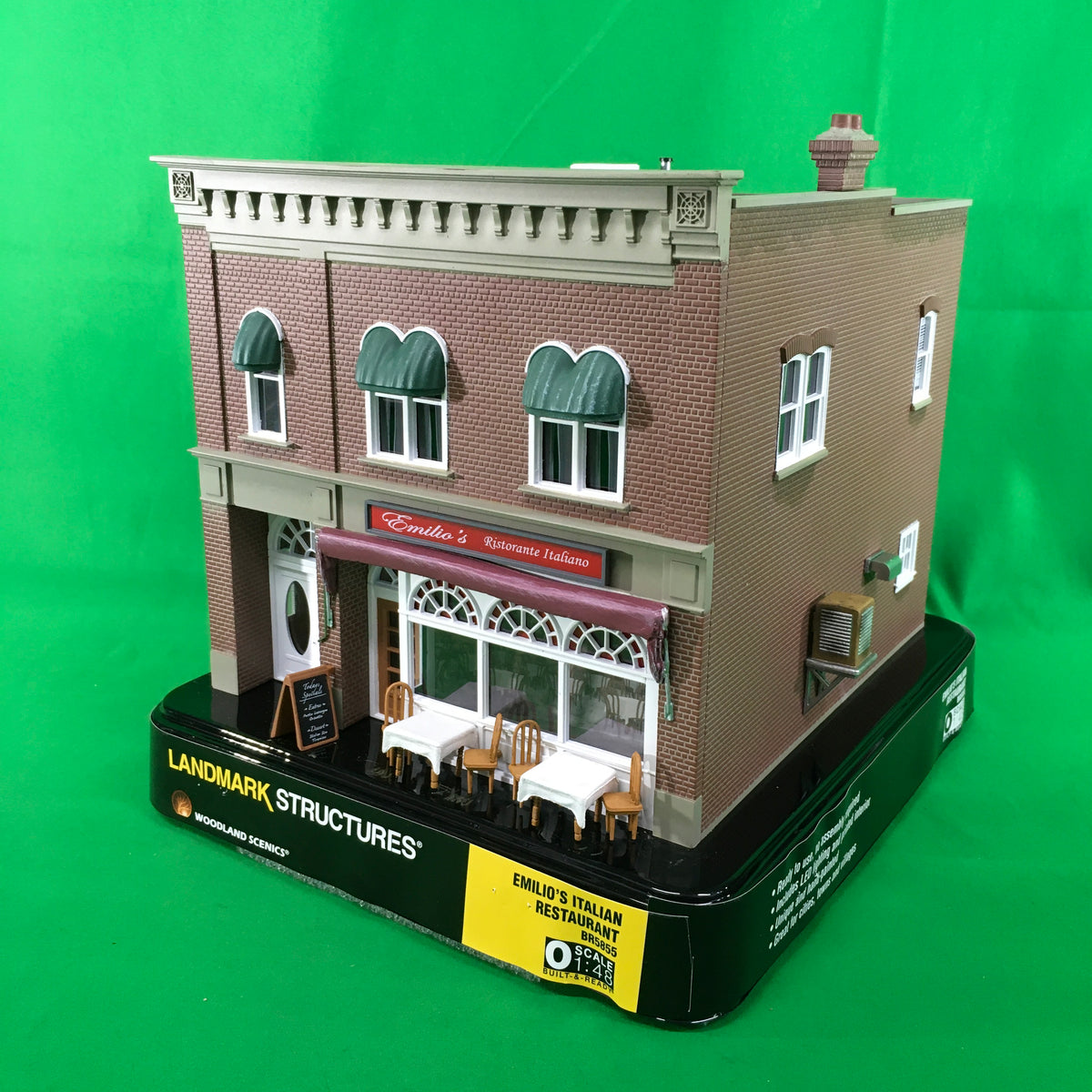 Woodland Scenics BR5855 - Emilio's Italian Restaurant