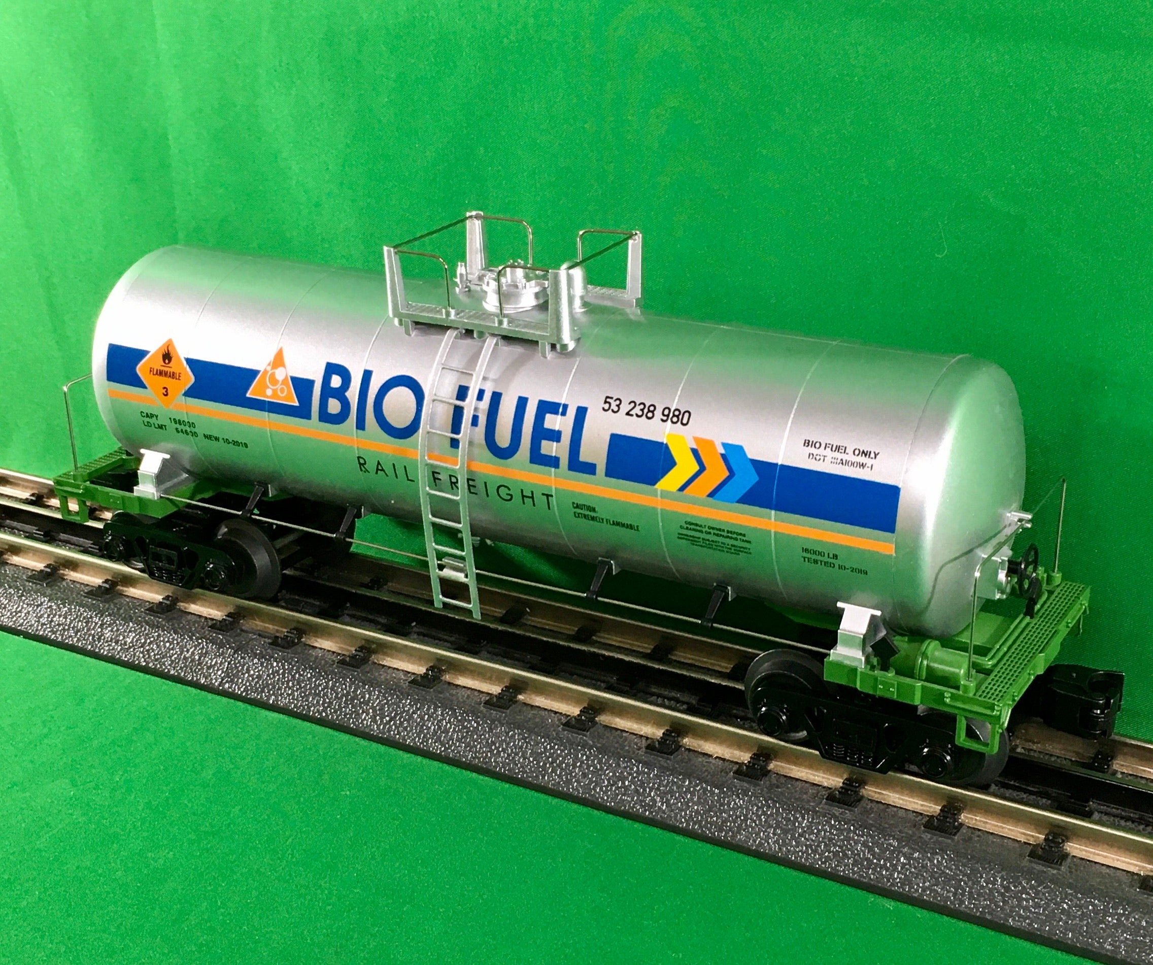 MTH 30-73554 - Modern Tank Car "Bio Fuel"